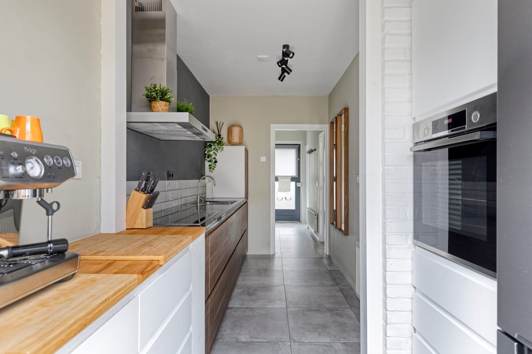 Foto 8 van Dahliastraat 30