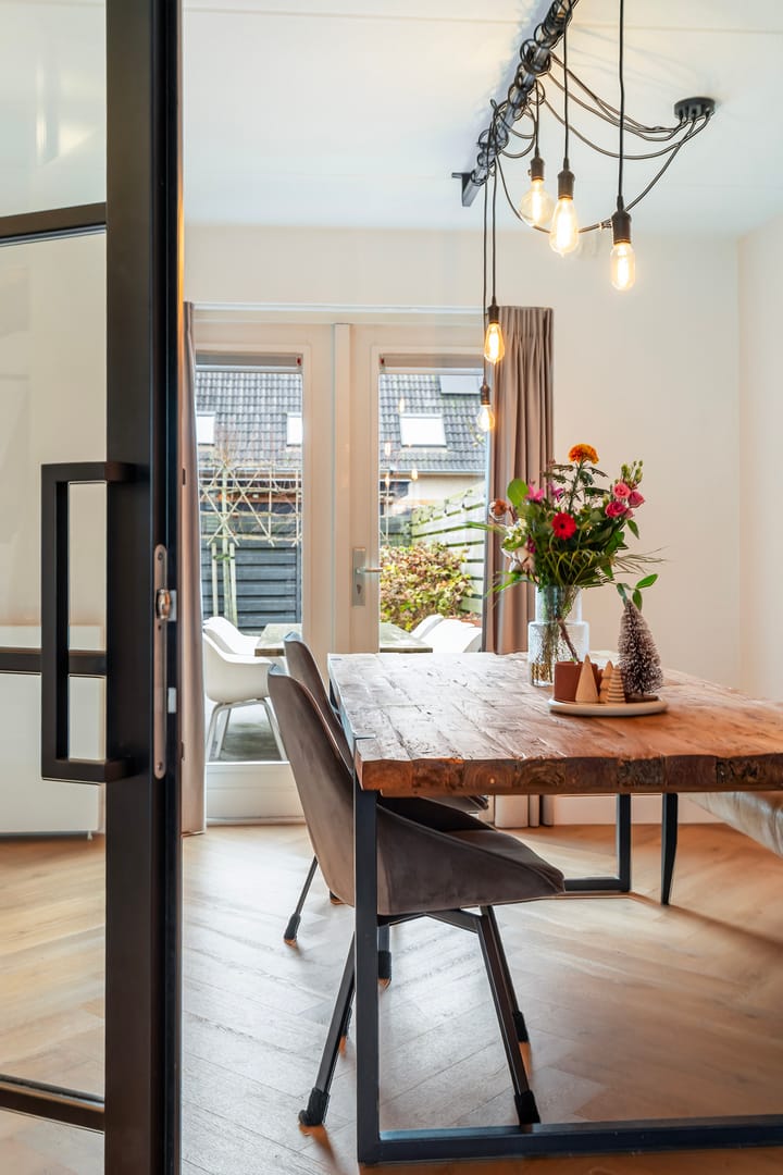 Foto 15 van Bijenkorf 55