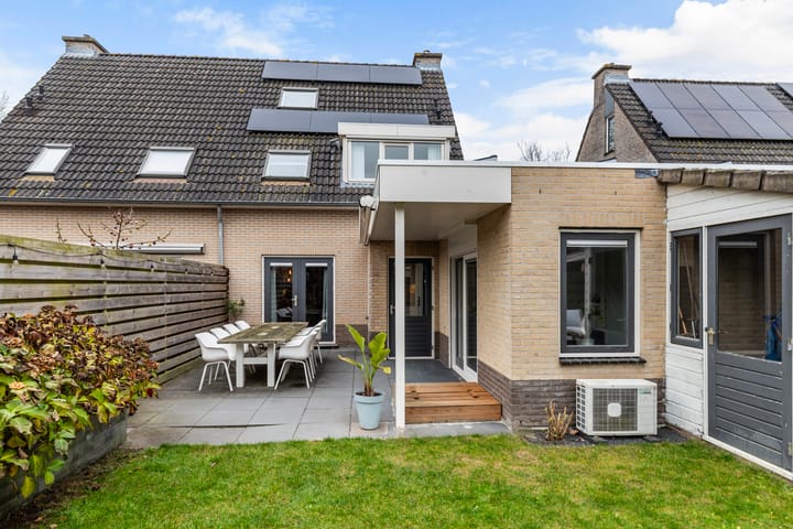 Foto 39 van Bijenkorf 55