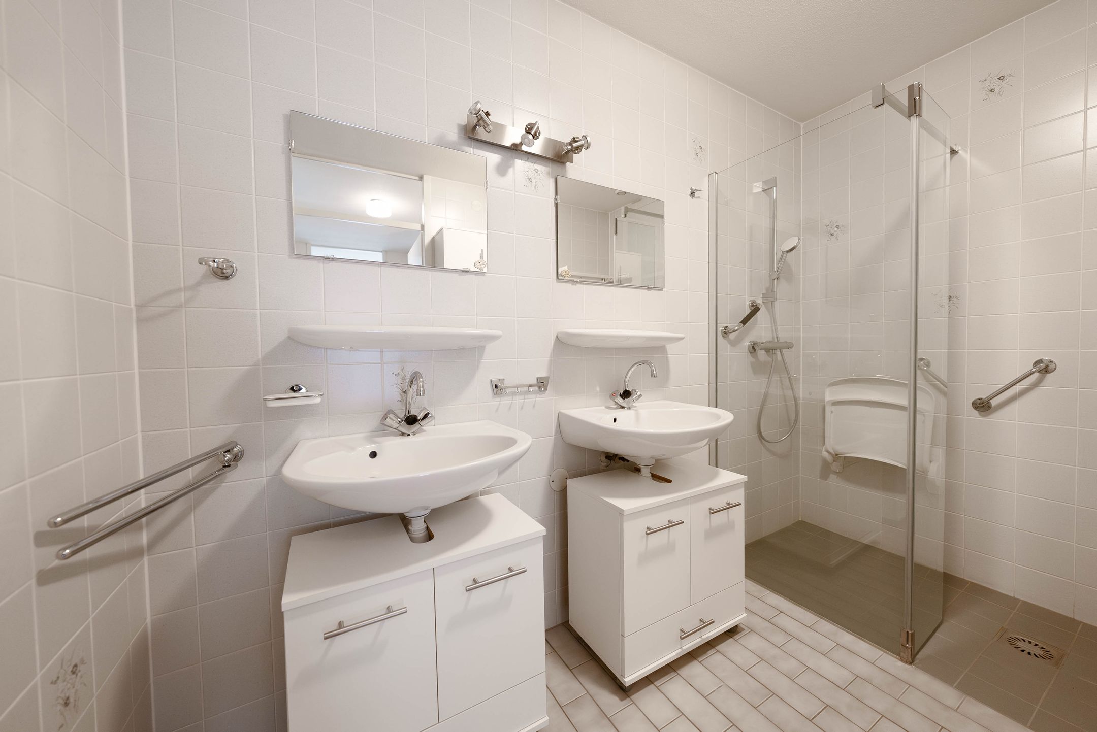 Photo 9 of Stationsweg 31