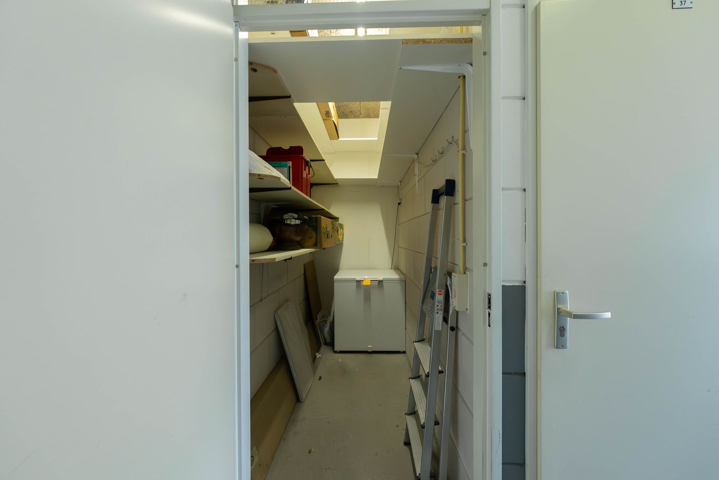 Photo 50 of Stationsweg 31