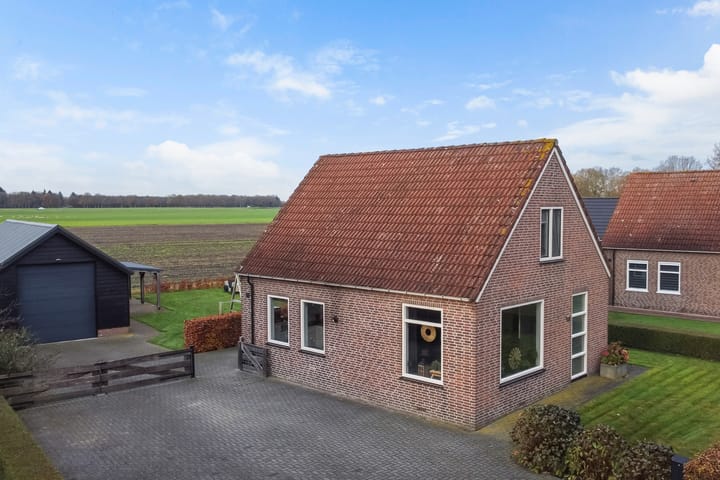 Foto 35 van Nieuwe weg 10