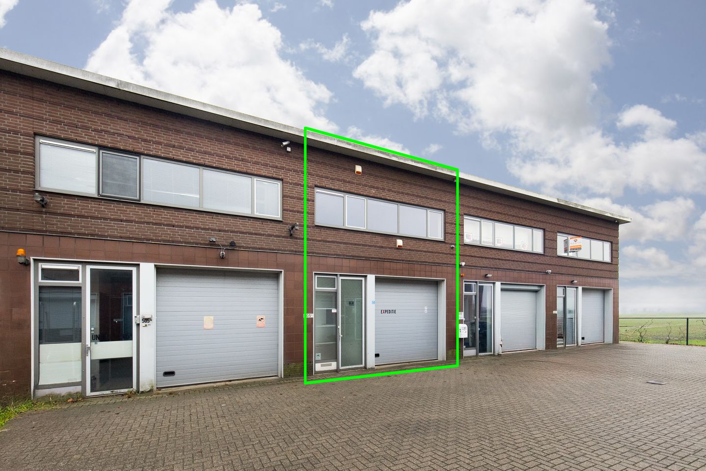 View photo 1 of IJweg 505-H