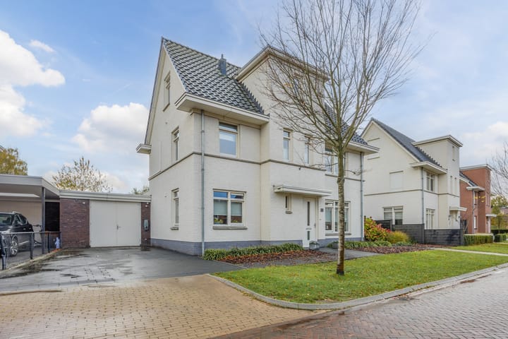 Photo 51 of Kattestart 16