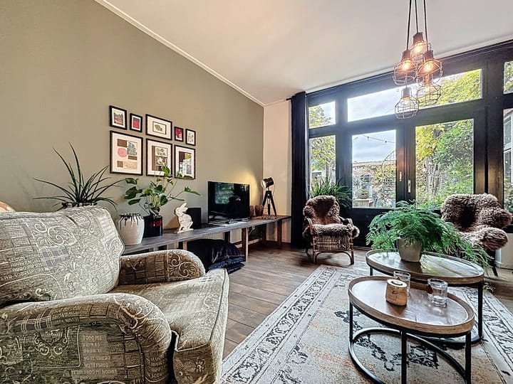 Photo 6 of Nassaustraat 18