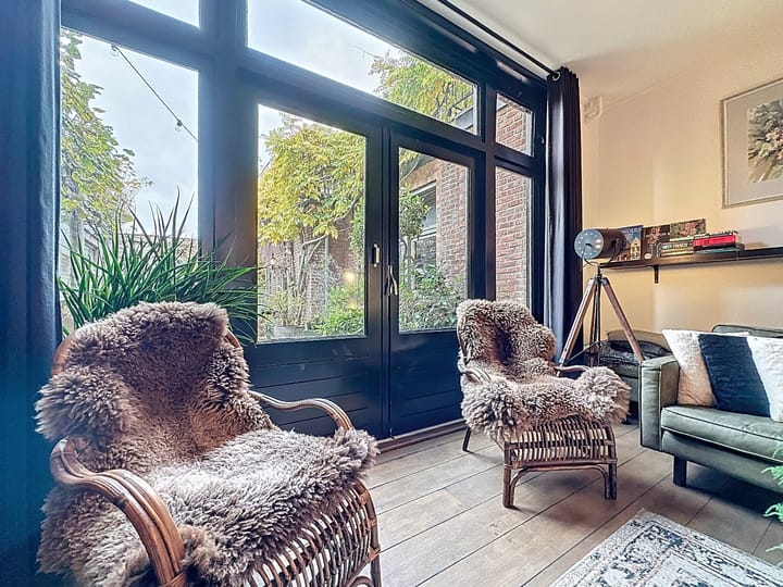 Photo 7 of Nassaustraat 18