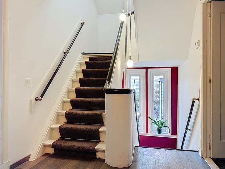 Photo 25 of Nassaustraat 18