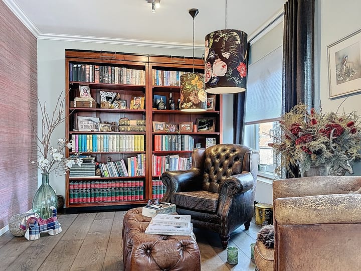 Photo 27 of Nassaustraat 18