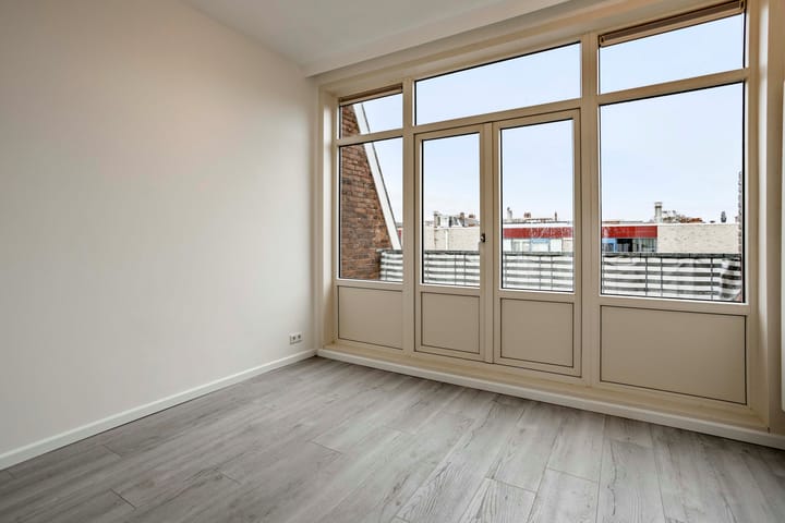 Photo 5 of Arnhemsestraat 51-A