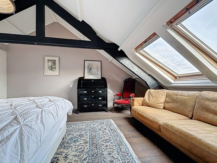 Photo 38 of Nassaustraat 18