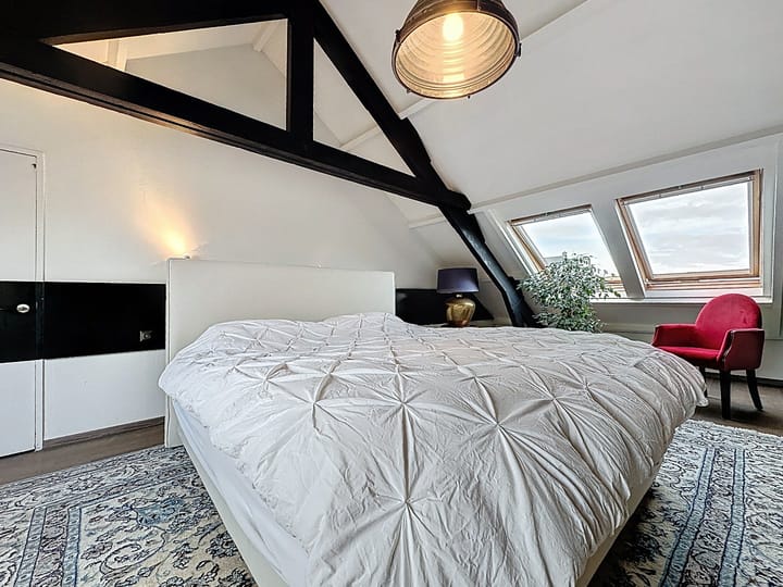 Photo 39 of Nassaustraat 18