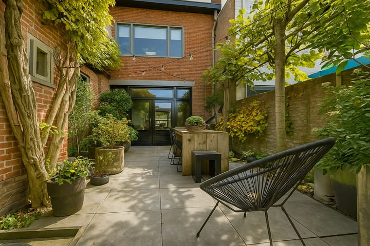 Photo 46 of Nassaustraat 18