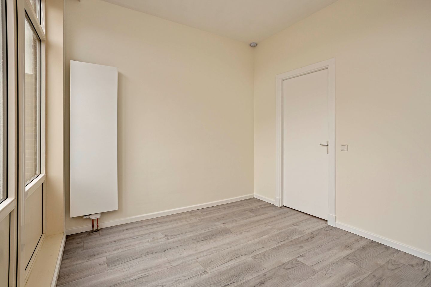 Photo 19 of Arnhemsestraat 51-A
