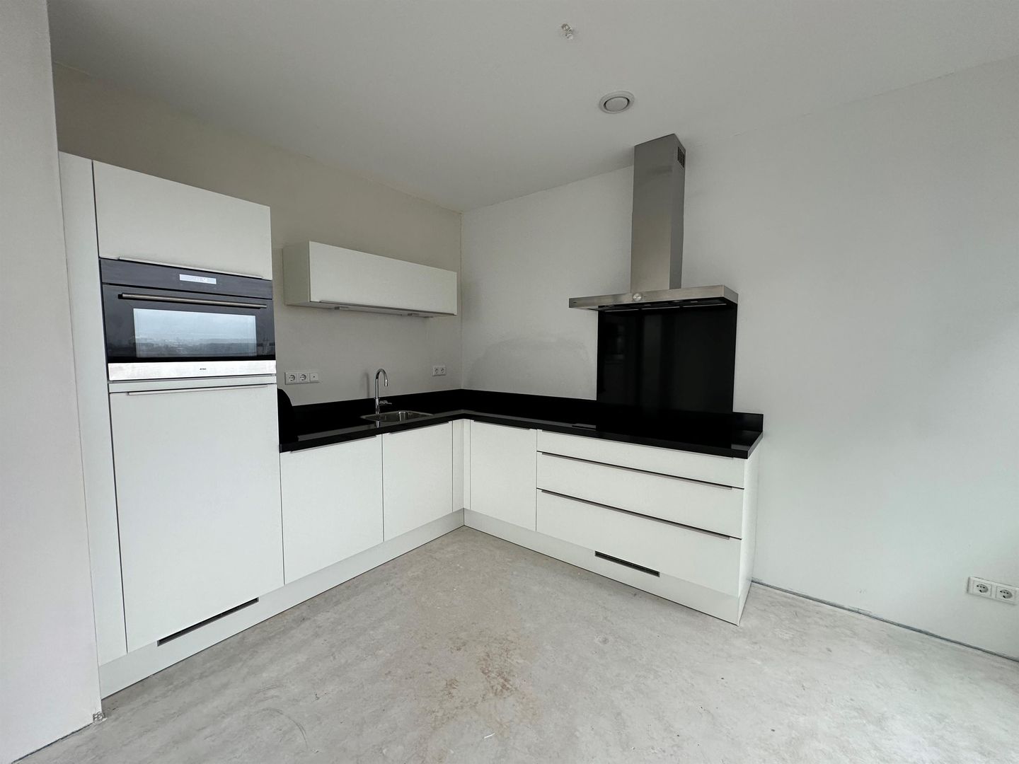 Photo 5 of Grasweg 316