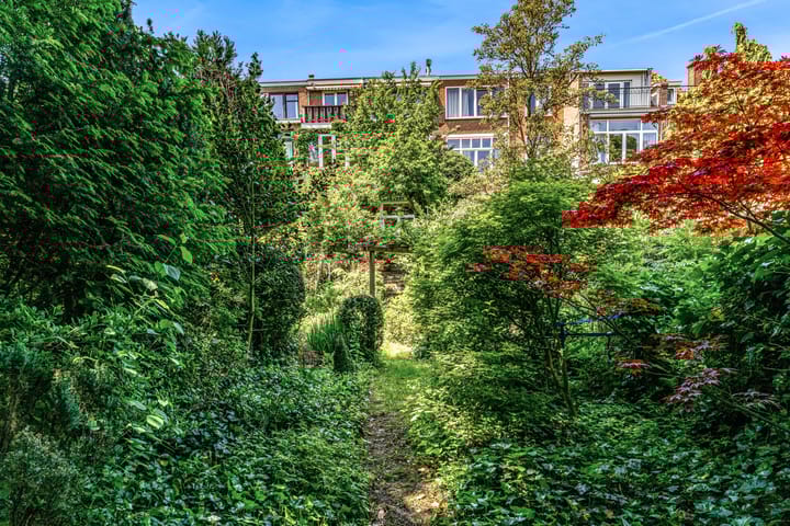 Foto 16 van Van Dorpstraat 26