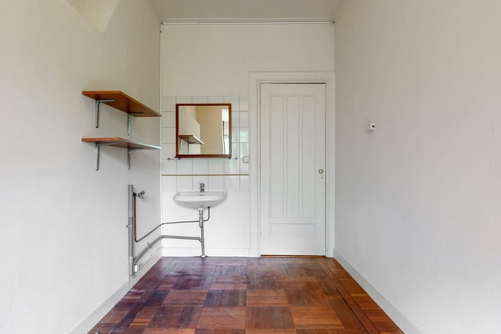 Foto 35 van Van Dorpstraat 26