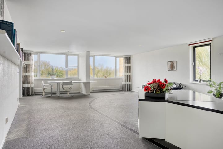 Photo 7 of Binnenluiendijk 30