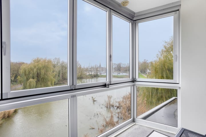 Photo 14 of Binnenluiendijk 30