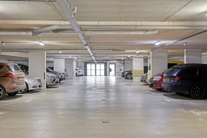 Photo 22 of Binnenluiendijk 30