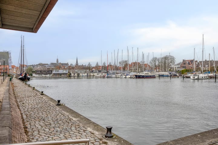 Photo 28 of Binnenluiendijk 30