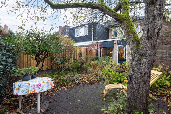 Photo 36 of Deventerstraat 204