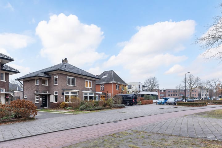 Photo 39 of Deventerstraat 204