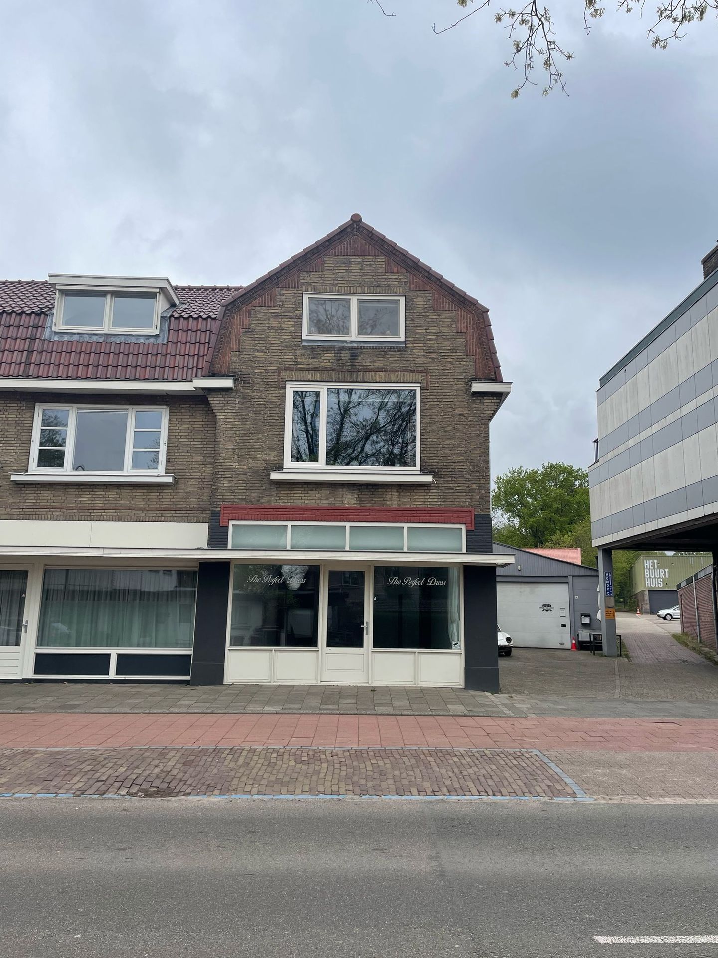 Bekijk foto 2 van Soesterbergsestraat 6