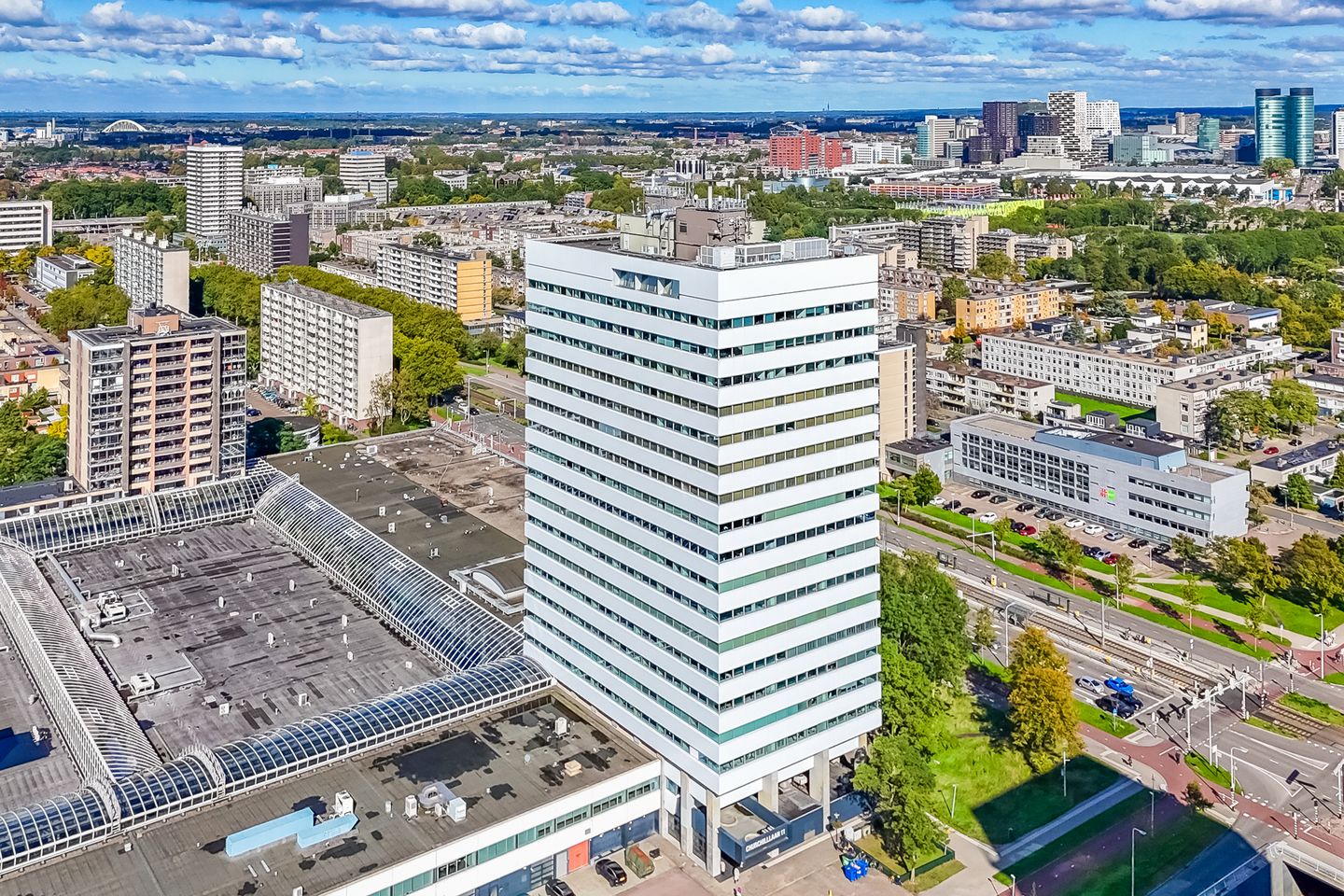 Bekijk foto 3 van Churchilllaan 11