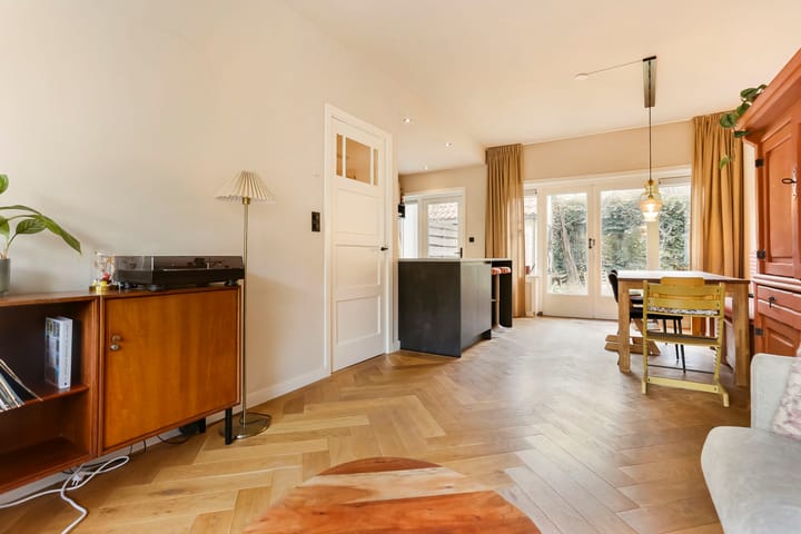 Foto 4 van Hertshoornstraat 21