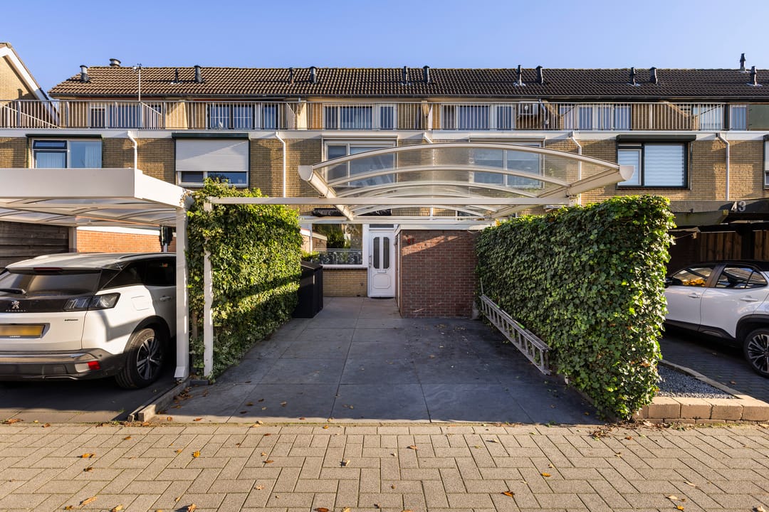 Foto 1 van Maasstraat 41