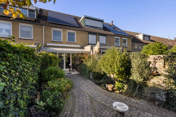 Photo 4 of Maasstraat 41