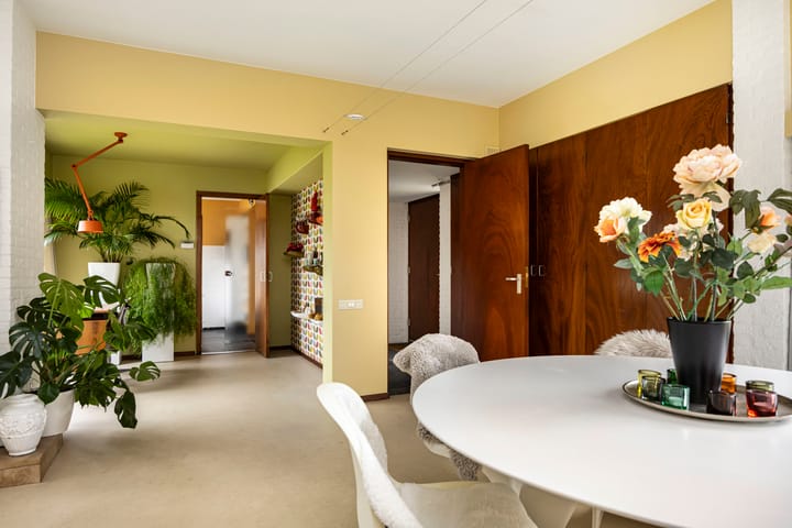 Photo 10 of Oldenzaalsestraat 380