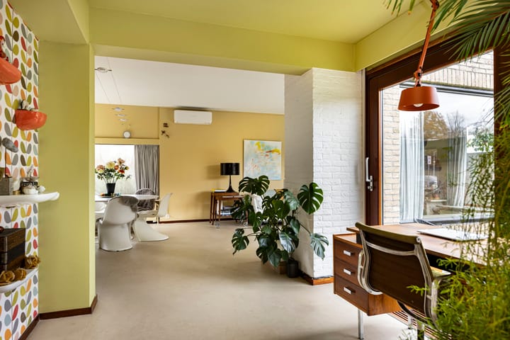 Photo 12 of Oldenzaalsestraat 380