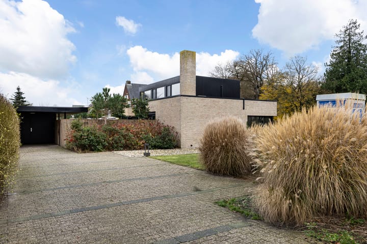 Photo 33 of Oldenzaalsestraat 380