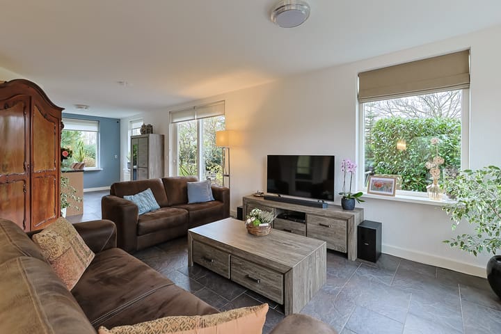 Photo 2 of Hollandsekade 1