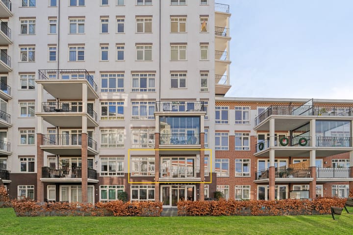 Foto 1 van De Klok 328