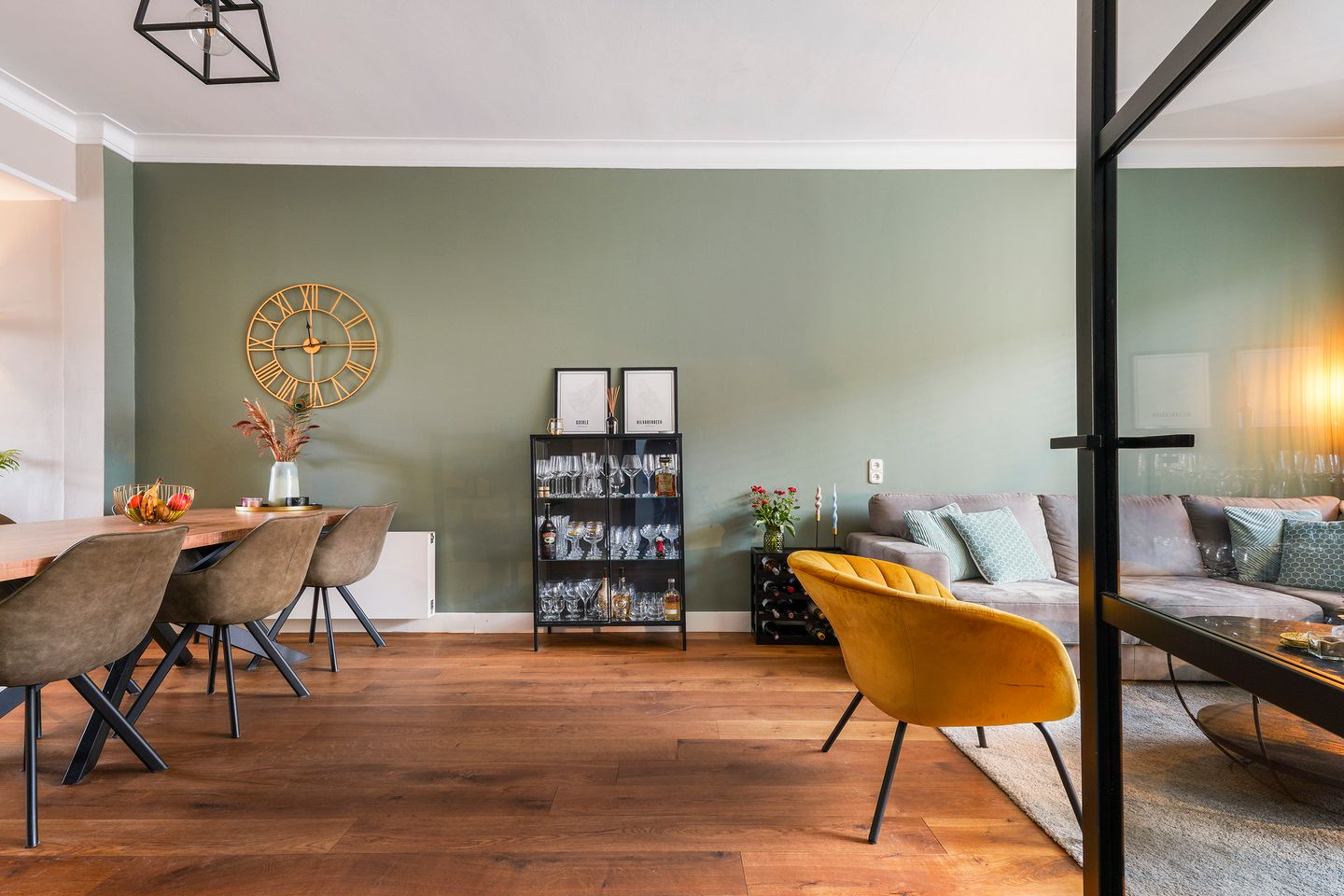 Foto 10 van Nicolaas Pieckstraat 12