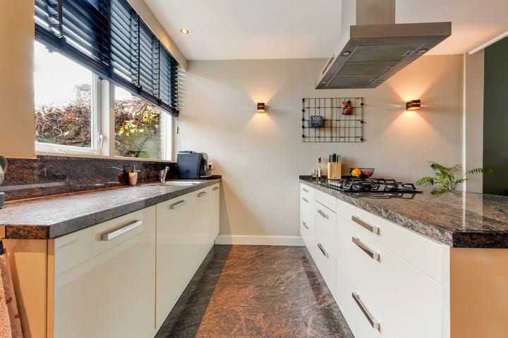 Foto 15 van Nicolaas Pieckstraat 12