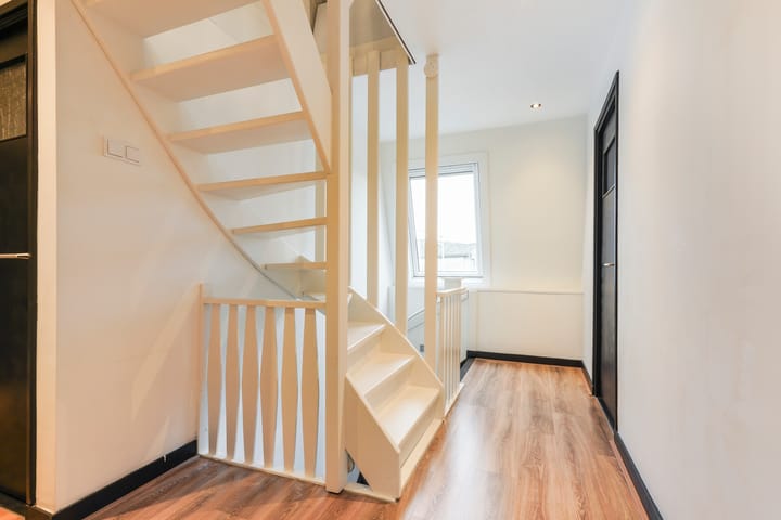 Foto 21 van Nicolaas Pieckstraat 12