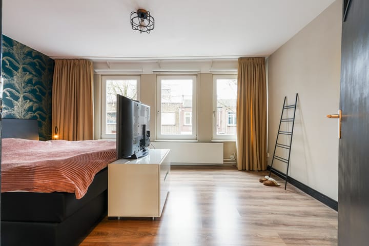 Foto 23 van Nicolaas Pieckstraat 12