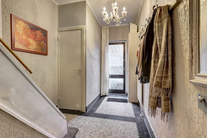 Foto 11 van Schenck van Nijdeggenstraat 15