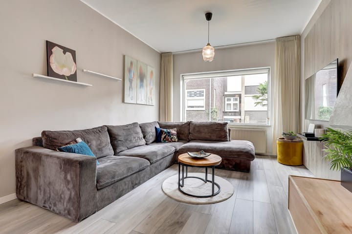 Foto 2 van Schenck van Nijdeggenstraat 15