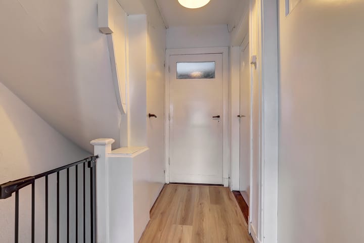 Foto 12 van Schenck van Nijdeggenstraat 15