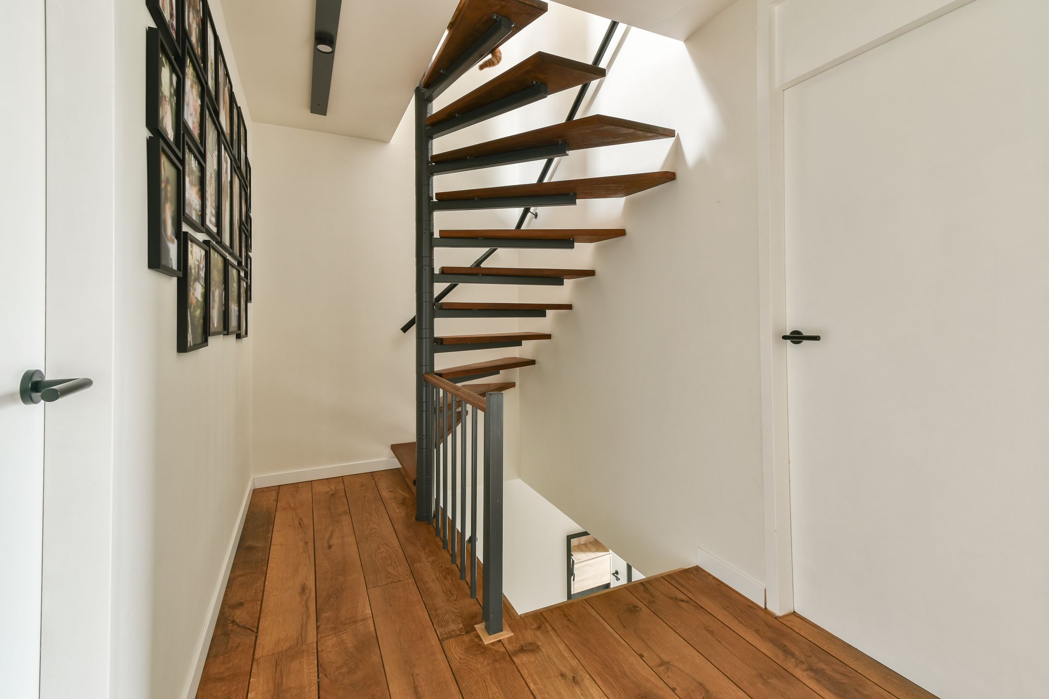 Photo 15 of Govert Flinckstraat 19