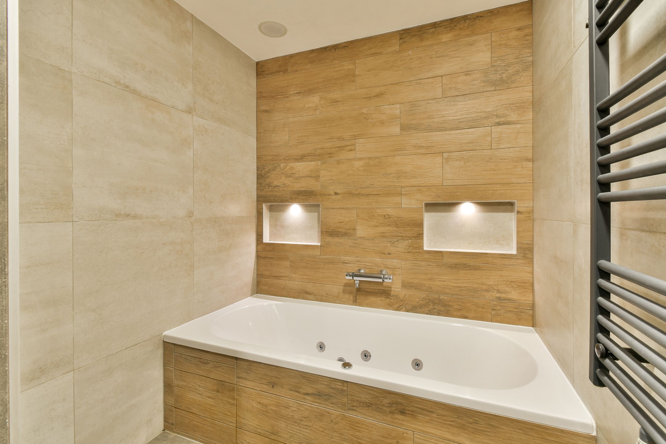 Photo 24 of Govert Flinckstraat 19