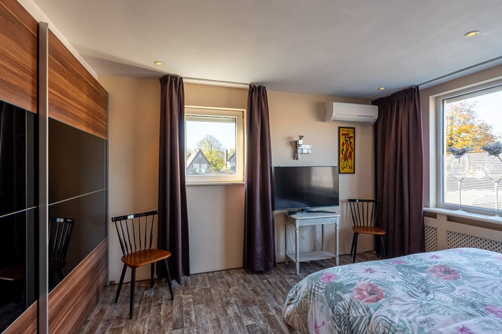 Photo 19 of Hendrik van Naaldwijkstraat 9