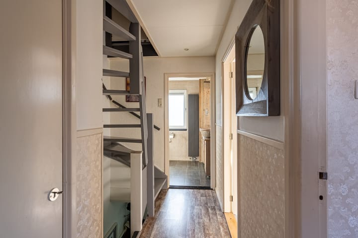 Photo 22 of Hendrik van Naaldwijkstraat 9