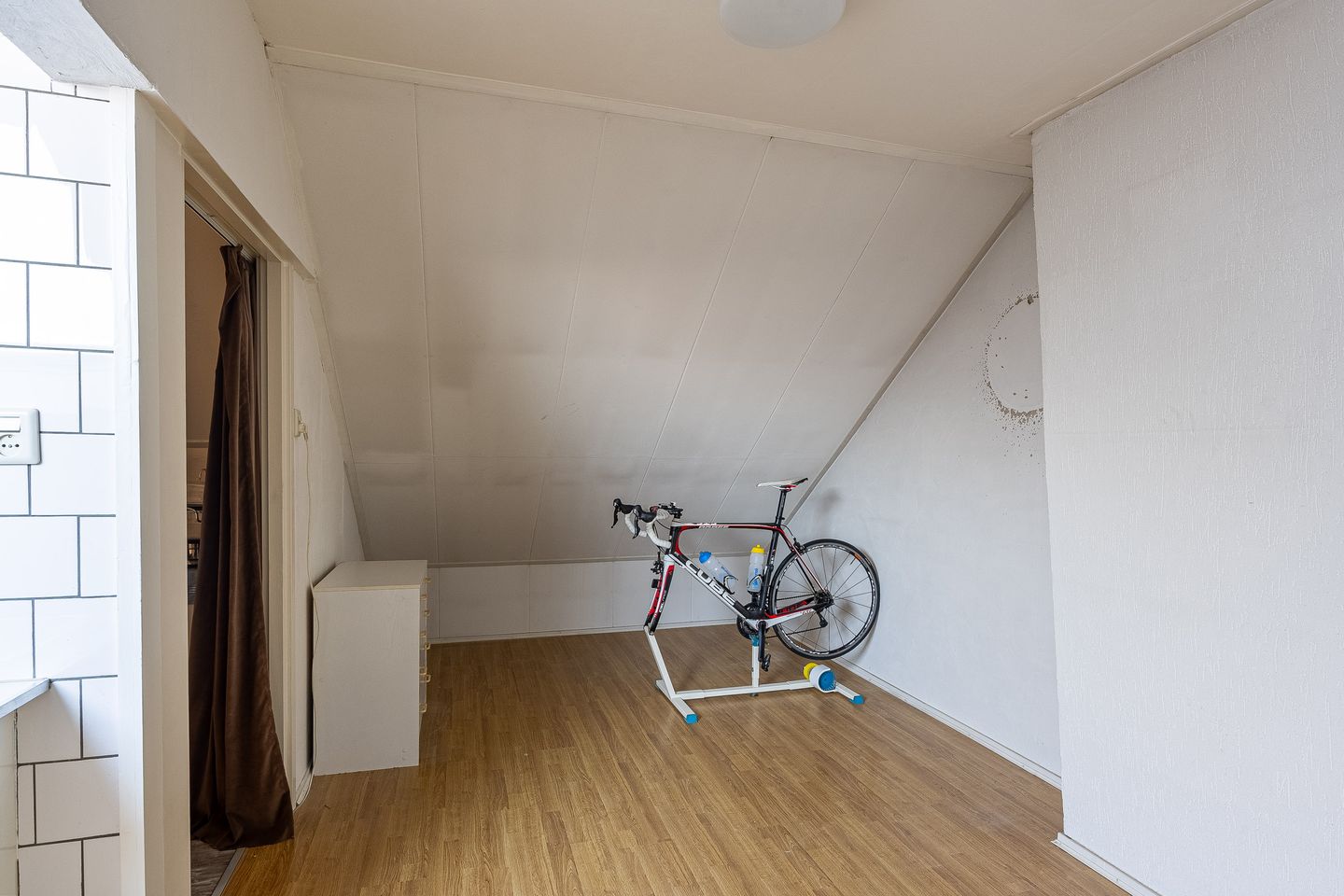 Foto 34 van Hendrik van Naaldwijkstraat 9