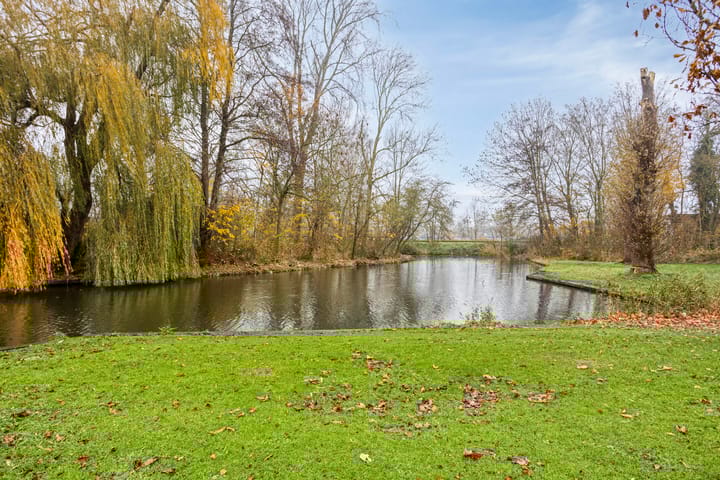 Photo 22 of Stekeldijk 97