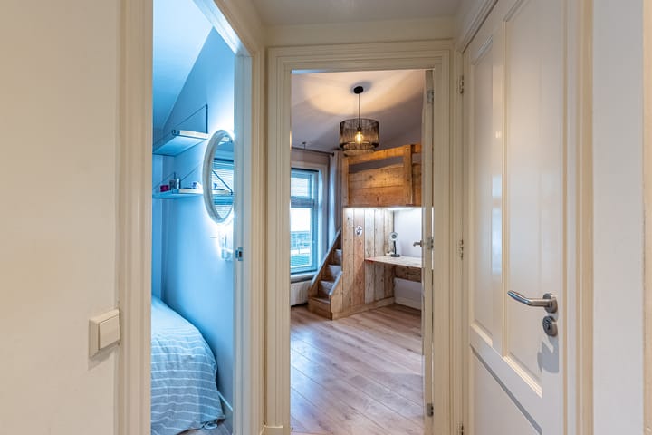 Foto 25 van Oudelandstraat 12